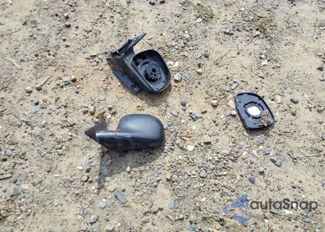 1996 Chevrolet S Truck S10 z USA, uszkodzony, nr VIN 1GCCS19X1T8191141